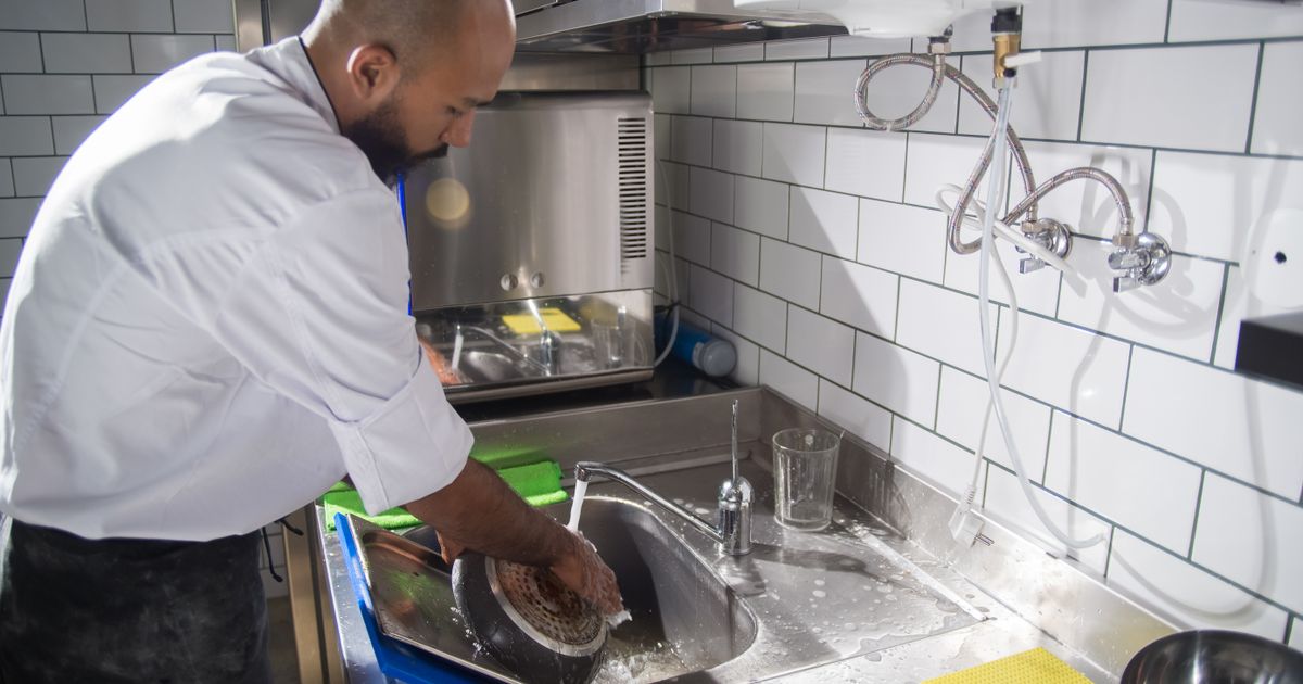 Best Degreaser for Restaurant Kitchens 2026: Top 5 Ranked.