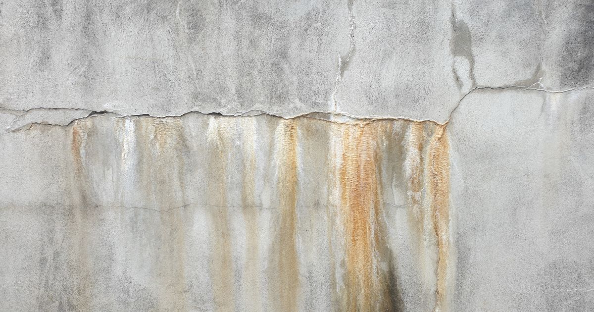 How to Remove Oil Stains from Concrete: 6 Proven Methods.
